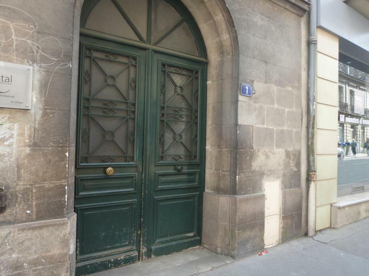 Chambre D'Hotes La Grotte De Voltaire Nantes Exteriör bild