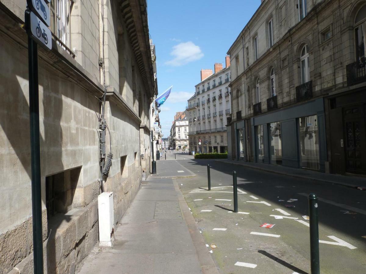 Chambre D'Hotes La Grotte De Voltaire Nantes Exteriör bild